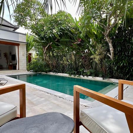 Villa Voyage 5 Seminyak  Ngoại thất bức ảnh